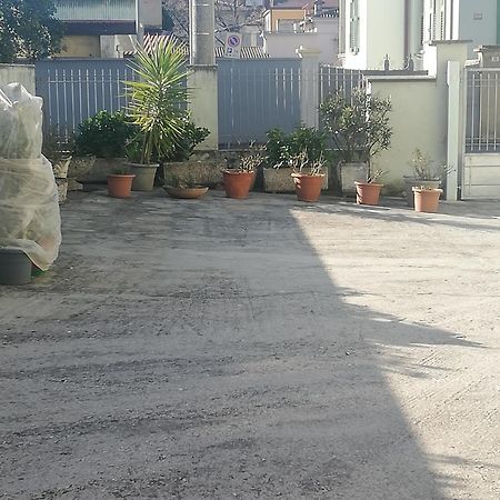 Agli Oleandri Appartamento In Villa Con Con Parcheggio Gorizia Exterior photo